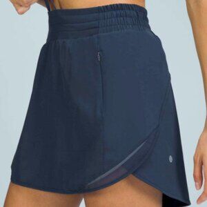 Lululemon Hotty Hot High-Rise Skirt True Navy Size 4